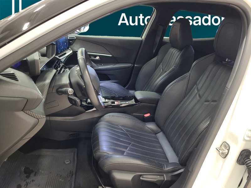 Peugeot e-2008 vaihtoauto