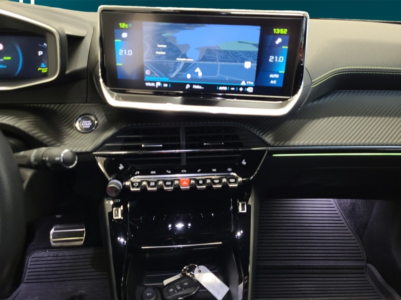 Peugeot e-2008 vaihtoauto