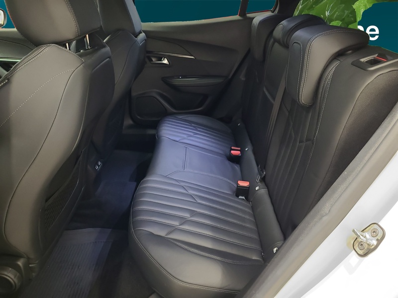 Peugeot e-2008 vaihtoauto