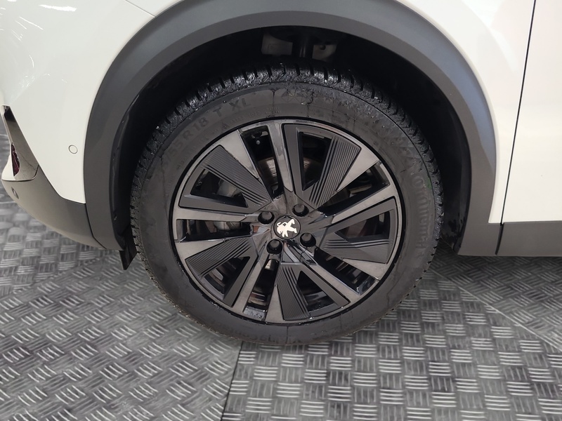 Peugeot e-2008 vaihtoauto