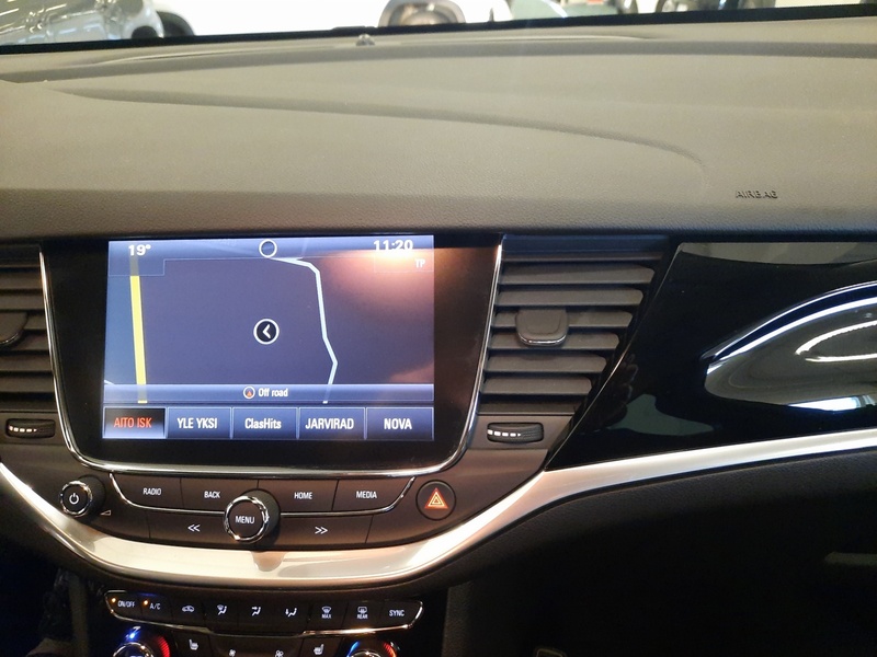 Opel Astra vaihtoauto