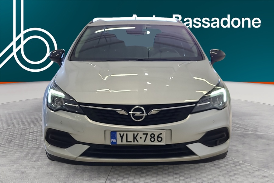 Opel Astra vaihtoauto