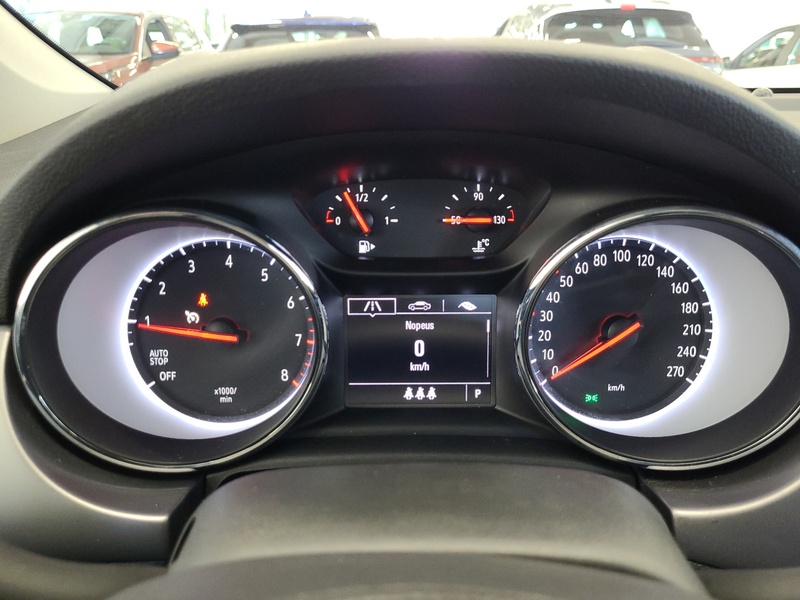 Opel Astra vaihtoauto