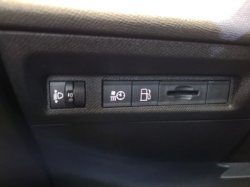 Peugeot 308 vaihtoauto