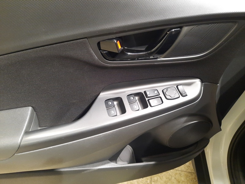 Hyundai Kona vaihtoauto