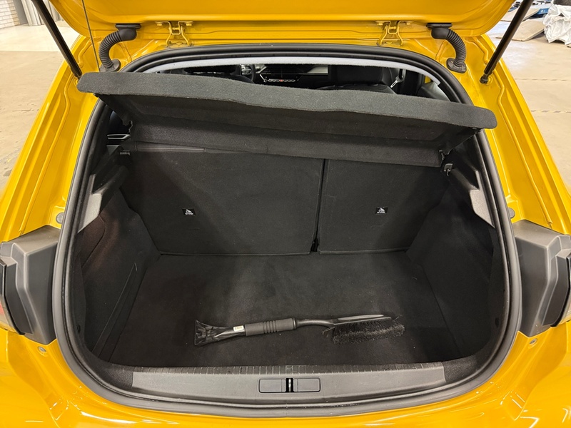 Peugeot 208 vaihtoauto