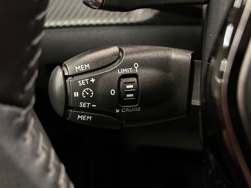 Peugeot 208 vaihtoauto