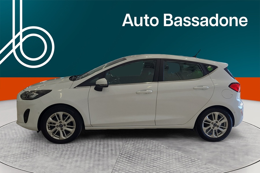 Ford Fiesta vaihtoauto
