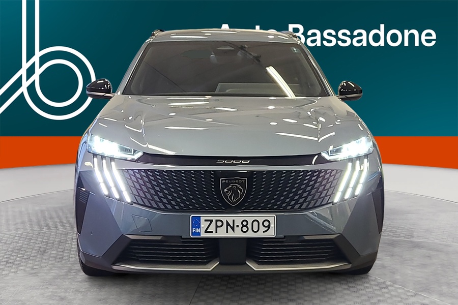 Peugeot E-5008 vaihtoauto