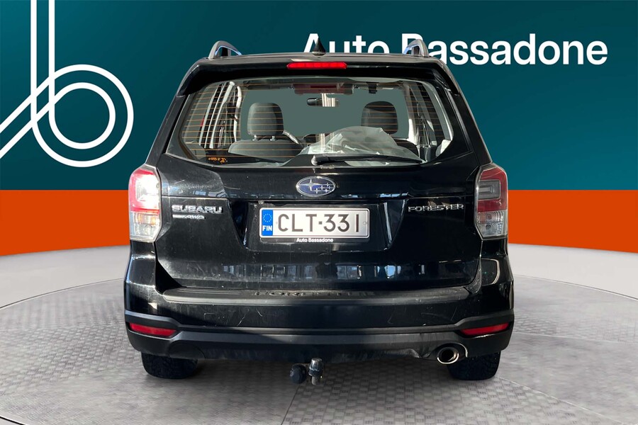 Subaru Forester vaihtoauto