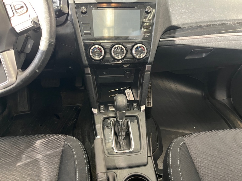 Subaru Forester vaihtoauto