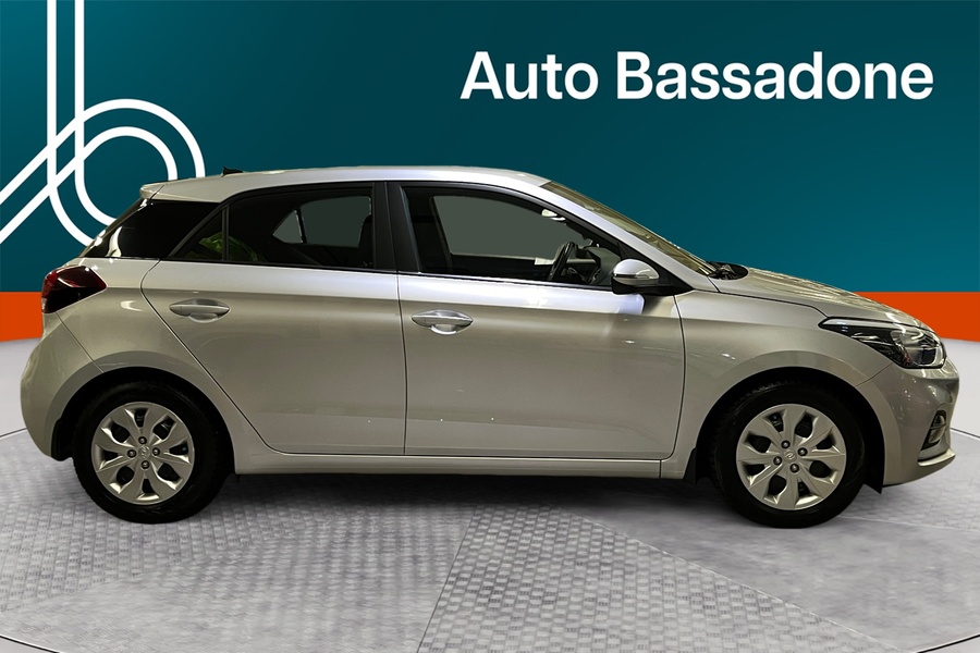 Hyundai i20 Hatchback vaihtoauto