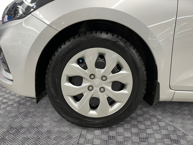 Hyundai i20 Hatchback vaihtoauto