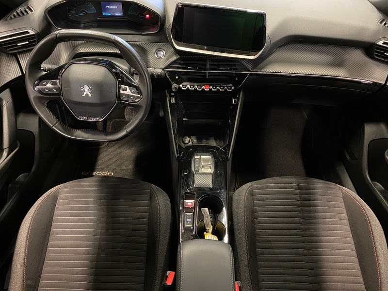 Peugeot e-2008 vaihtoauto