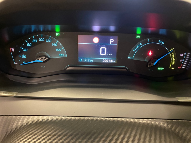 Peugeot e-2008 vaihtoauto