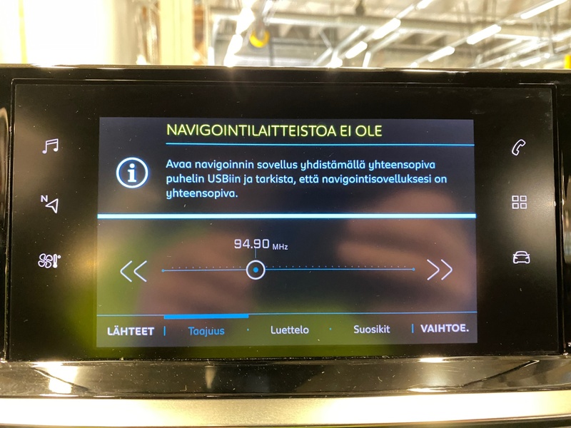 Peugeot e-2008 vaihtoauto