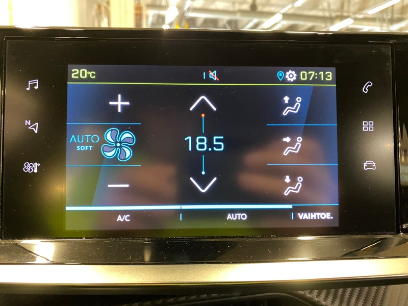 Peugeot e-2008 vaihtoauto