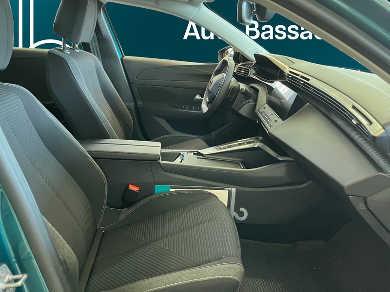 Peugeot 308 vaihtoauto