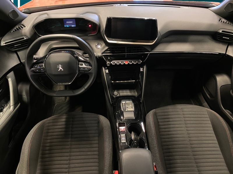 Peugeot e-2008 vaihtoauto