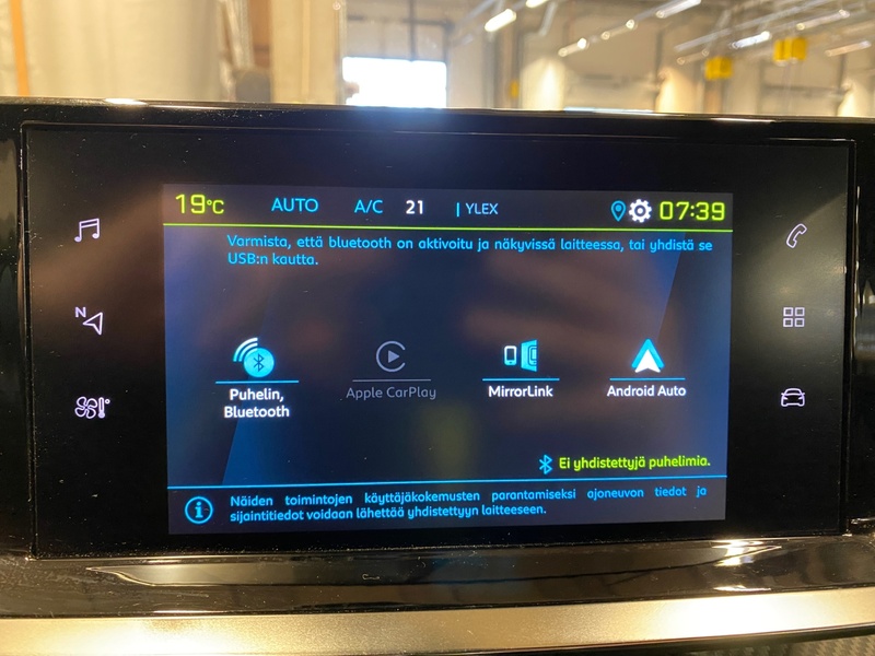 Peugeot e-2008 vaihtoauto