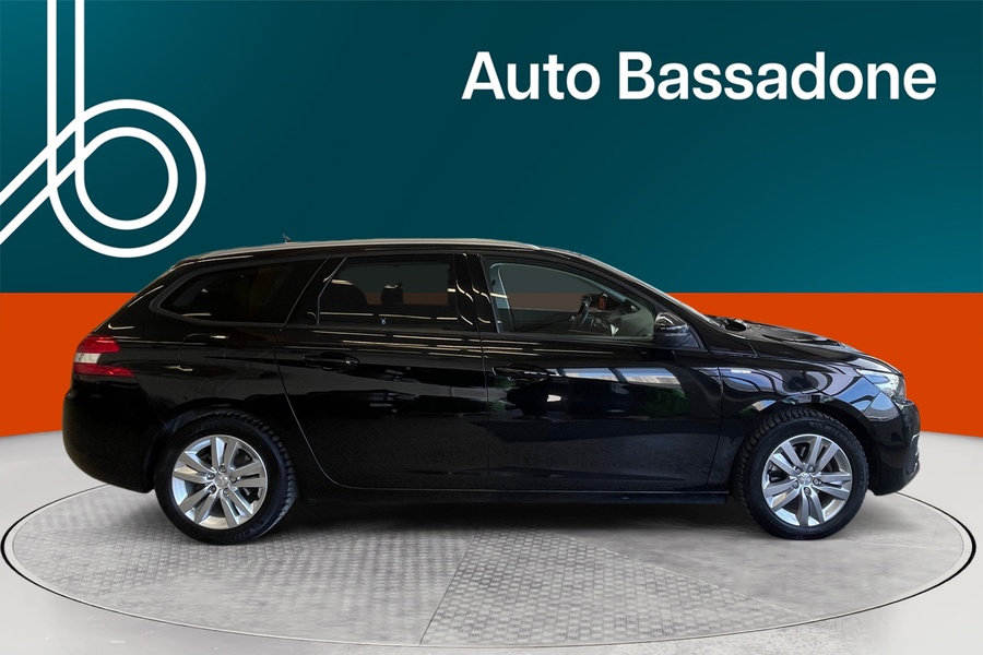 Peugeot 308 vaihtoauto
