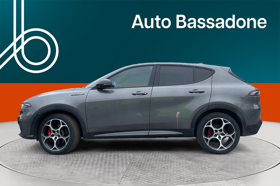 Alfa Romeo Tonale vaihtoauto