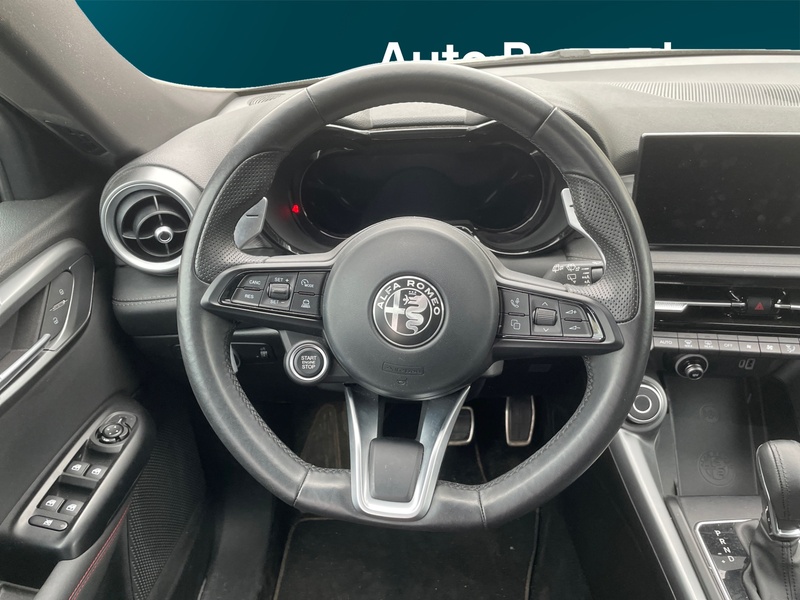 Alfa Romeo Tonale vaihtoauto
