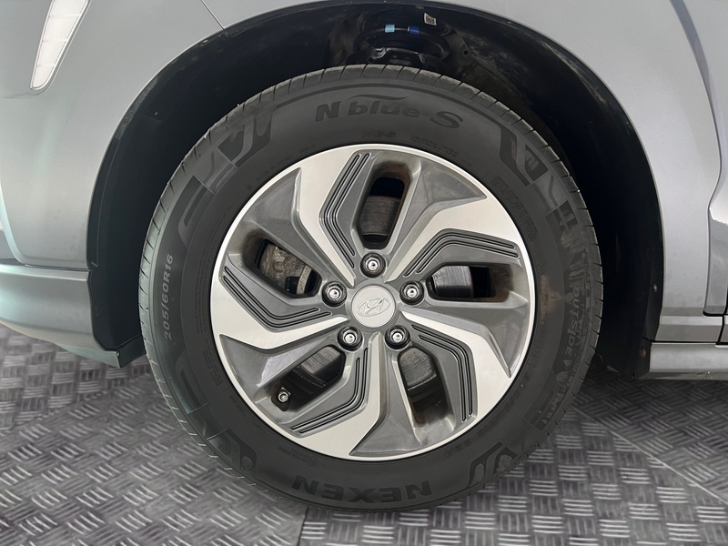 Hyundai Kona vaihtoauto