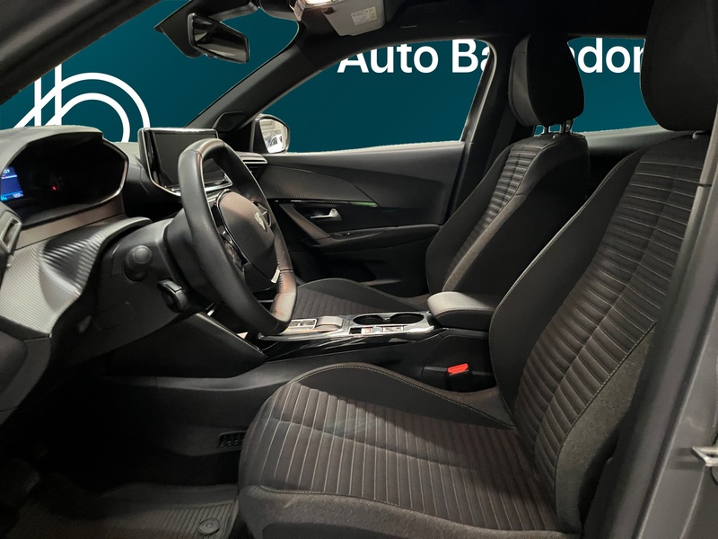 Peugeot e-2008 vaihtoauto