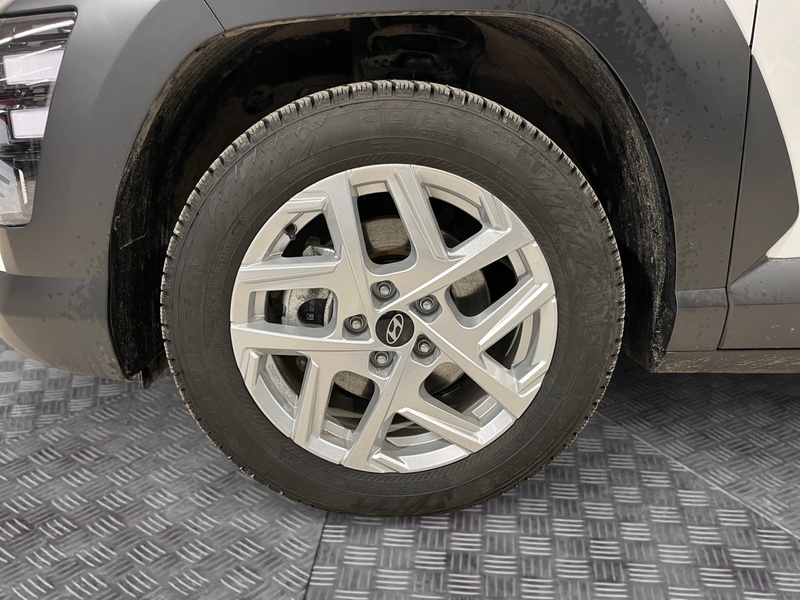 Hyundai KONA Hybrid vaihtoauto