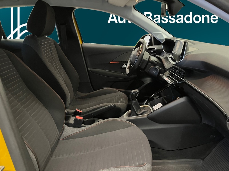 Peugeot 208 vaihtoauto