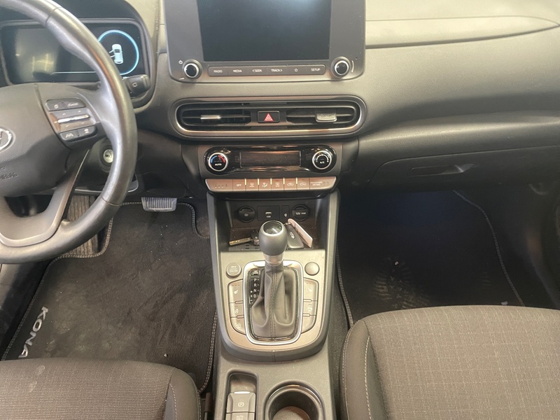 Hyundai Kona vaihtoauto