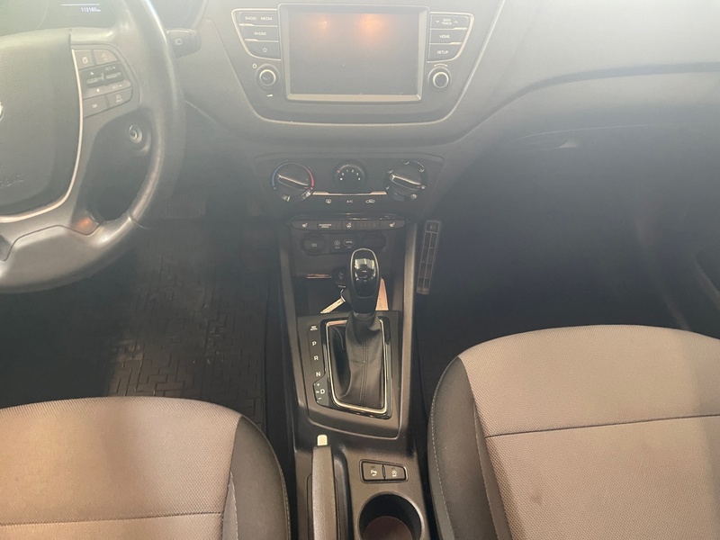 Hyundai i20 Hatchback vaihtoauto