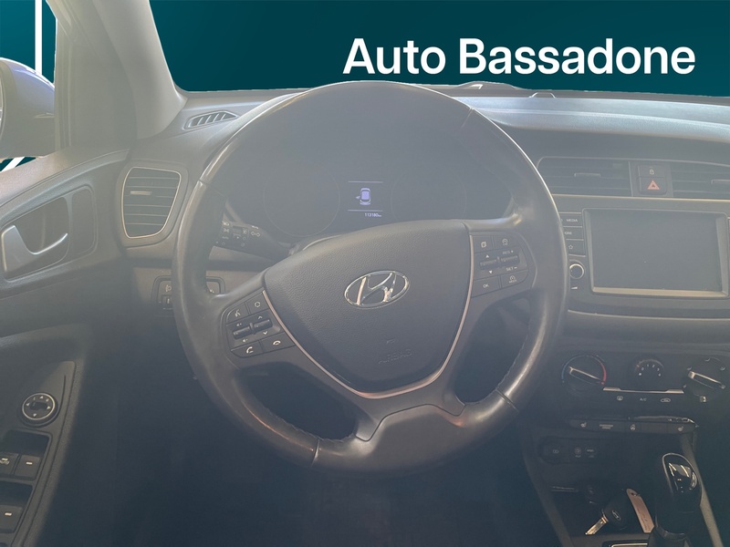 Hyundai i20 Hatchback vaihtoauto