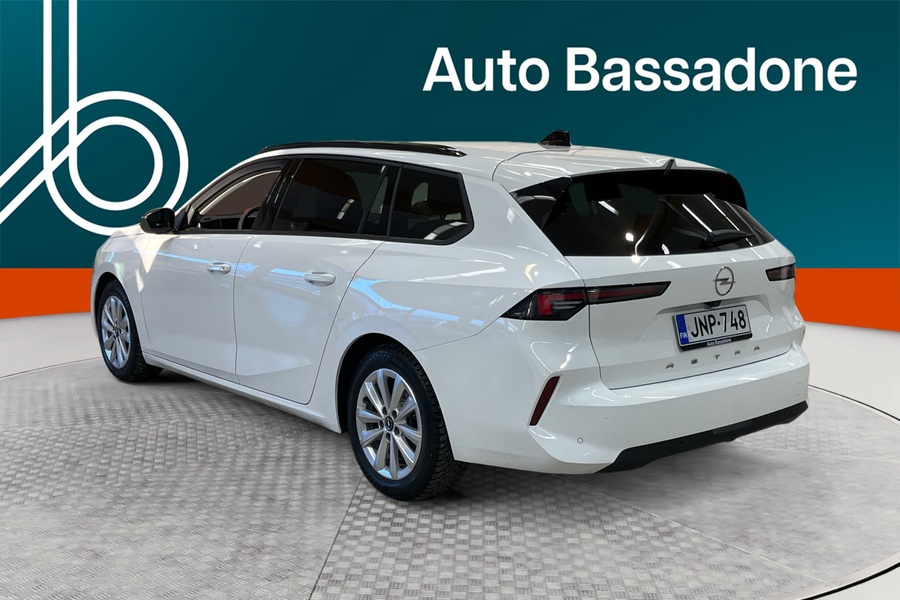 Opel Astra vaihtoauto