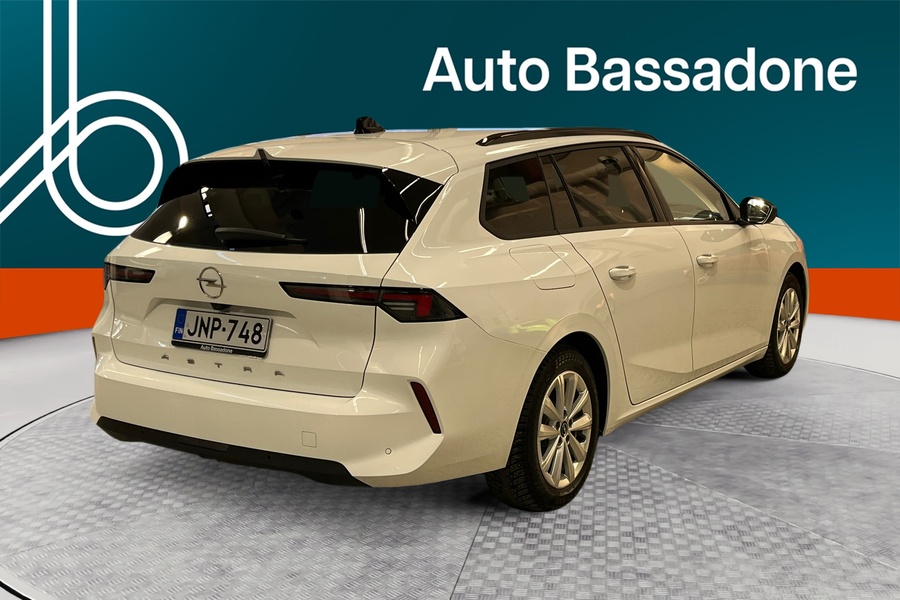 Opel Astra vaihtoauto