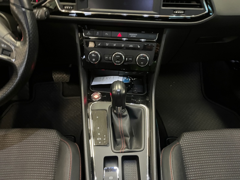 SEAT Leon vaihtoauto