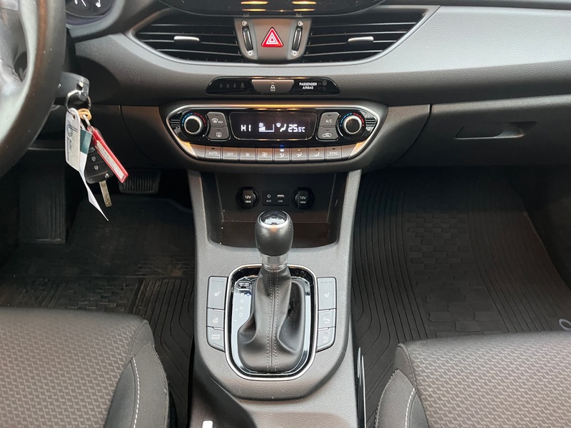 Hyundai i30 Hatchback vaihtoauto