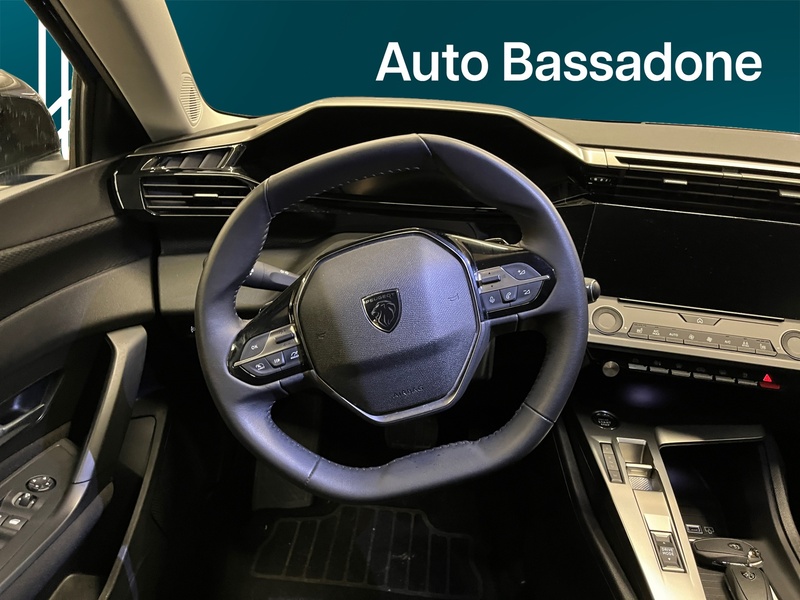 Peugeot 308 vaihtoauto