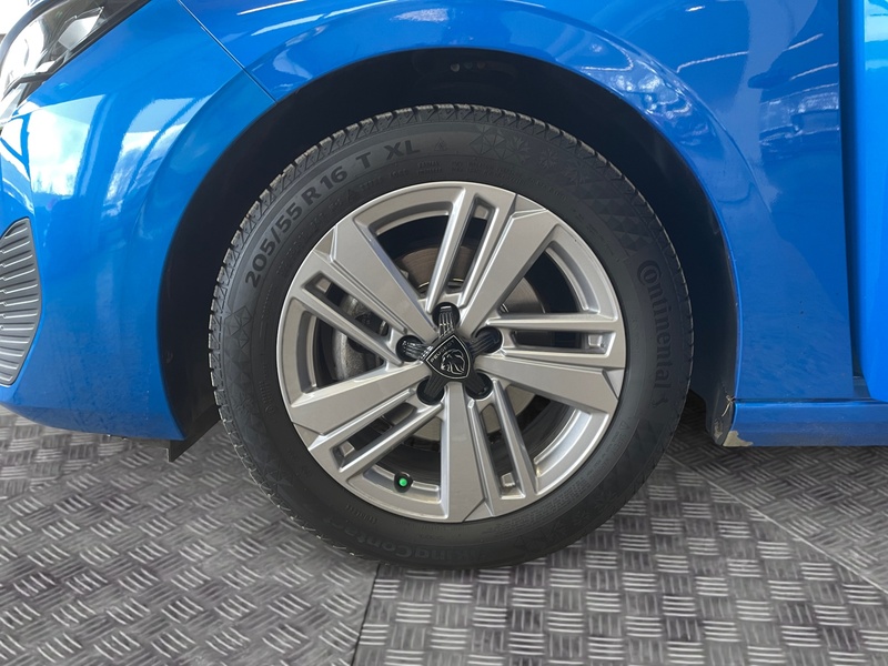 Peugeot 308 vaihtoauto