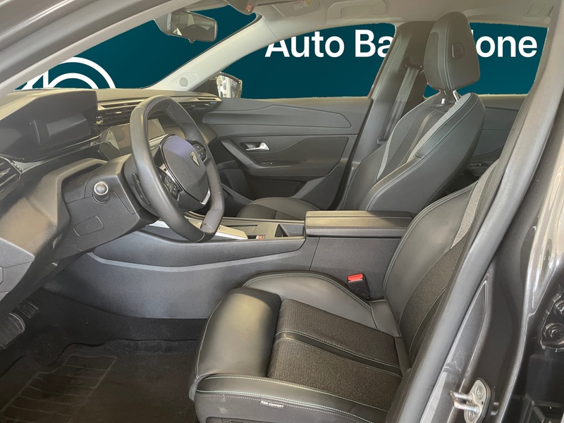 Peugeot 308 vaihtoauto