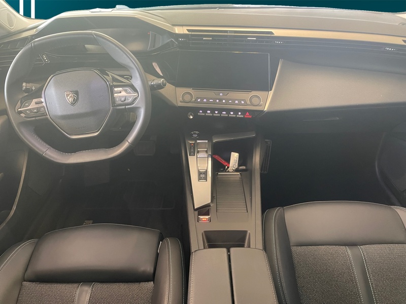 Peugeot 308 vaihtoauto