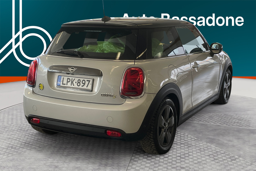 Mini Hatchback vaihtoauto