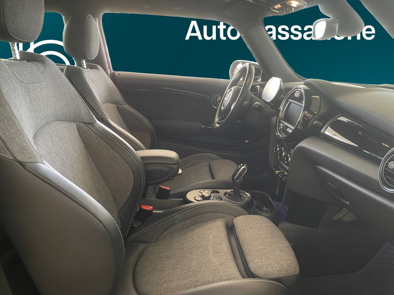 Mini Hatchback vaihtoauto