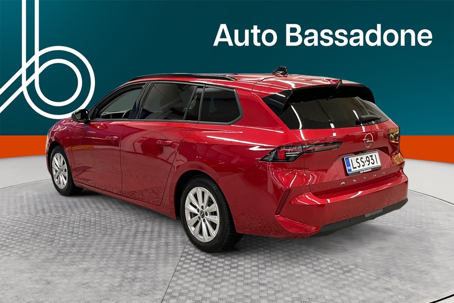 Opel Astra vaihtoauto