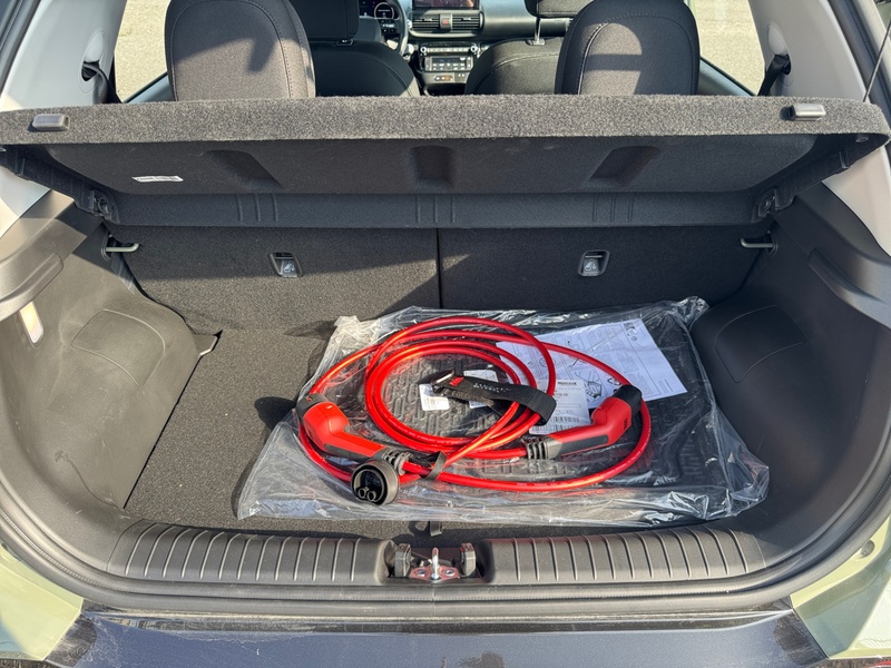 Hyundai INSTER vaihtoauto