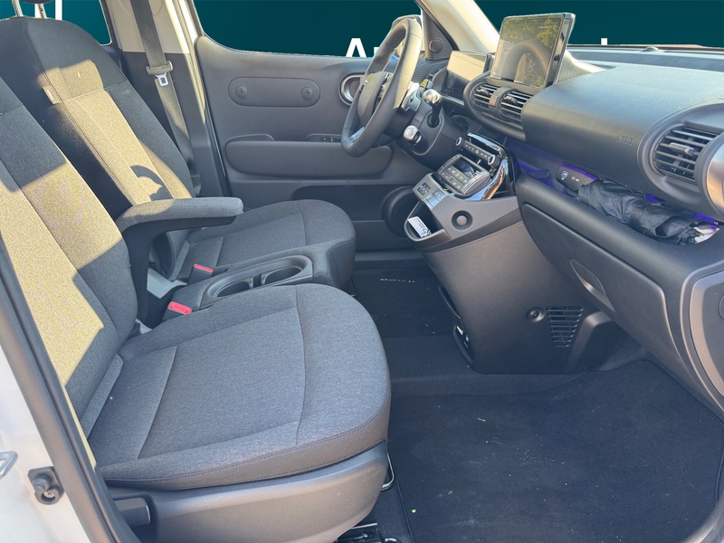 Hyundai INSTER vaihtoauto