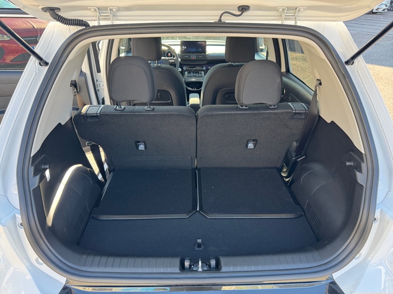 Hyundai INSTER vaihtoauto