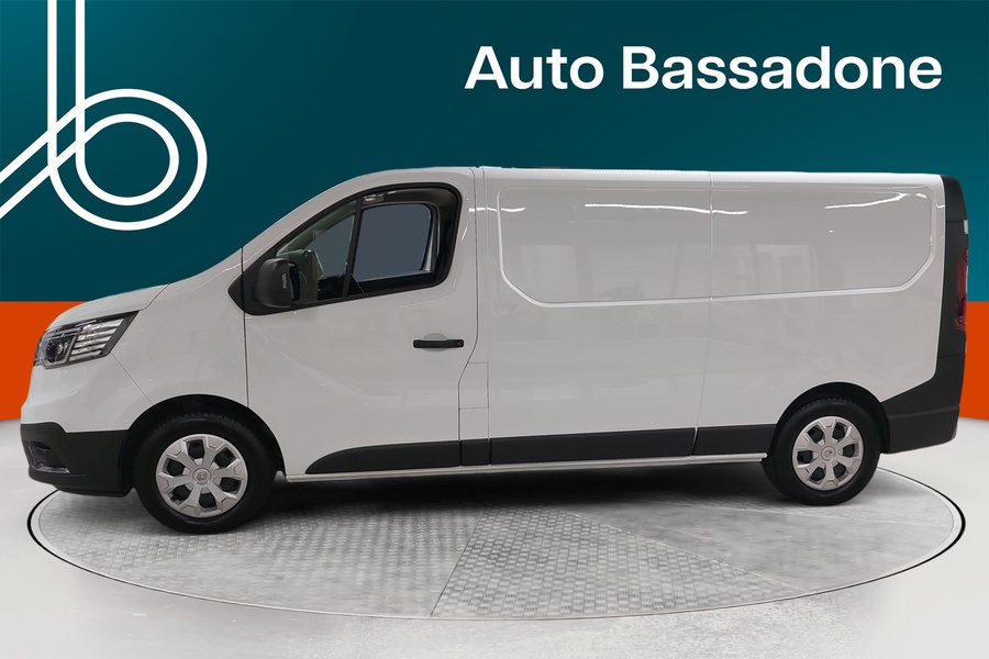 Renault Trafic vaihtoauto