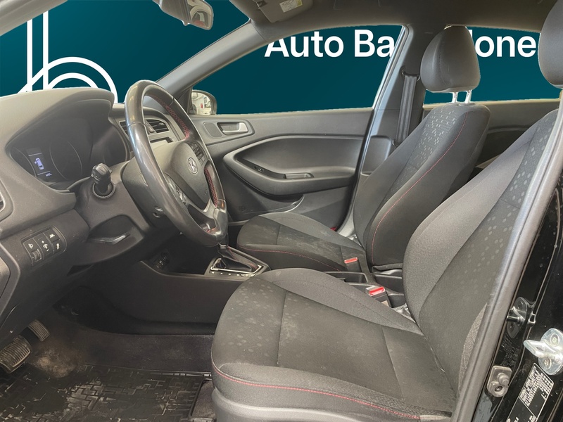 Hyundai i20 Hatchback vaihtoauto